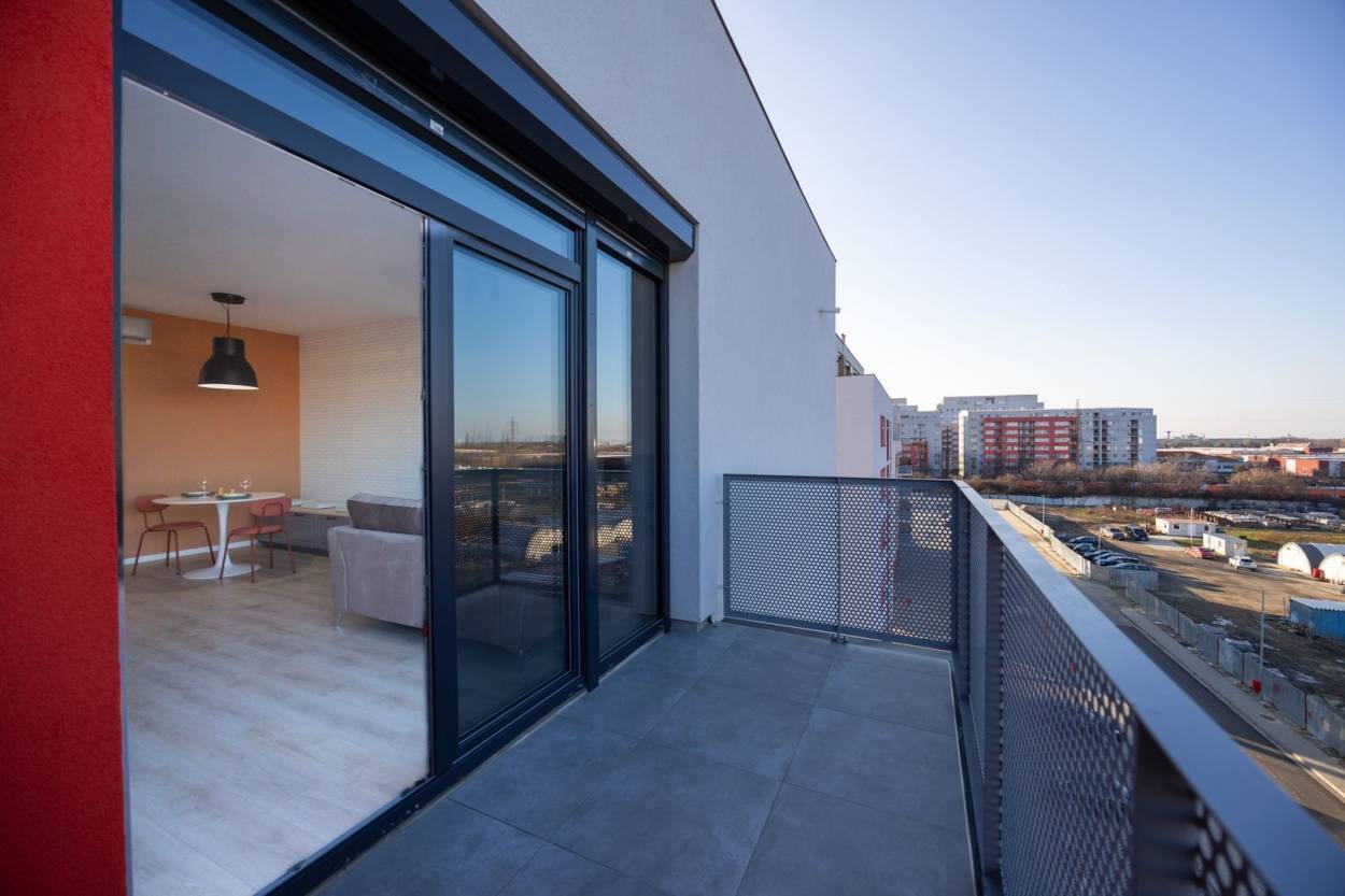 Vanzare apartament  2 CAMERE in Arad, UTA, 69 mp