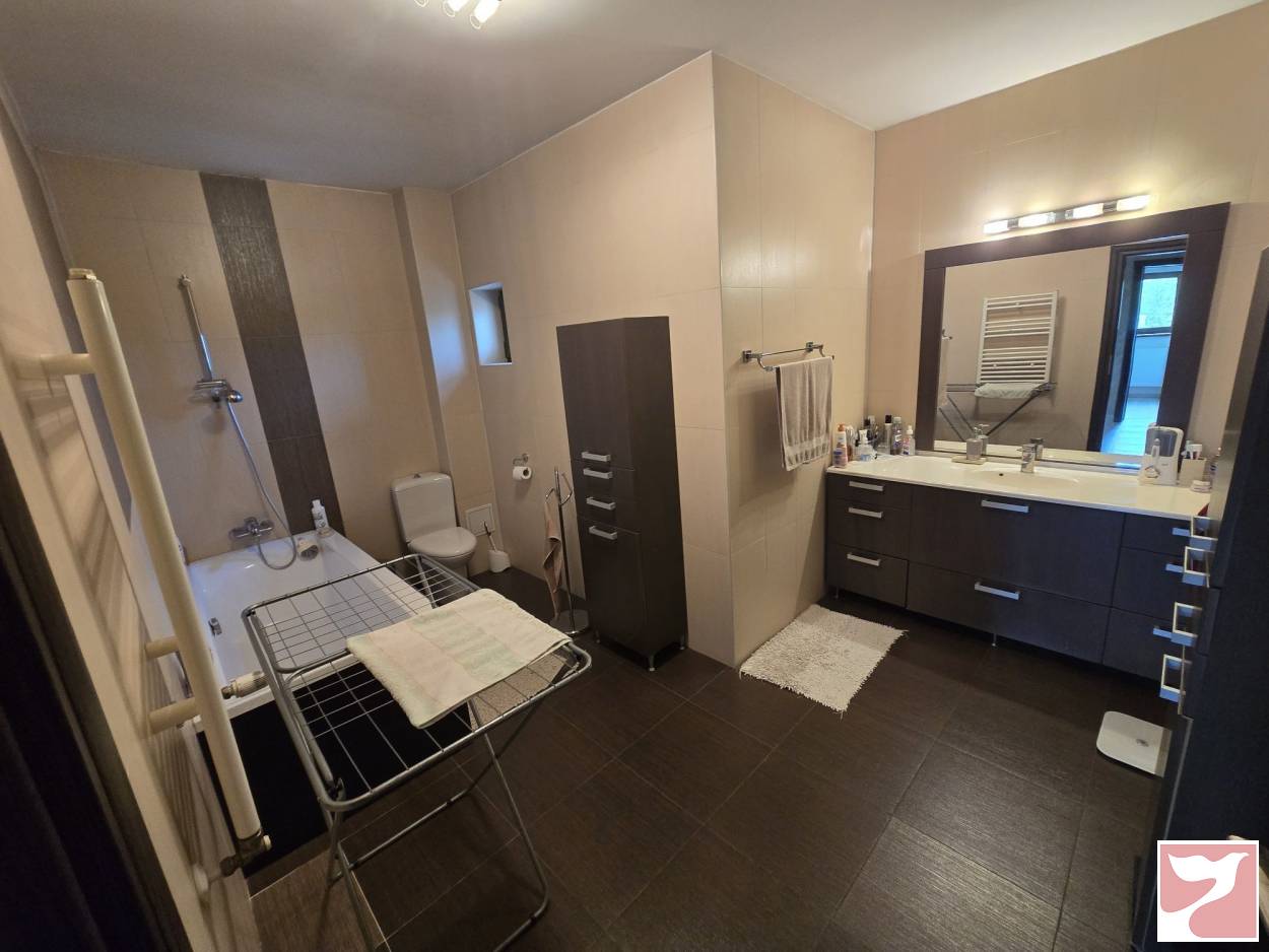 Vanzare casa/vila  4 CAMERE in Bragadiru, 600 mp