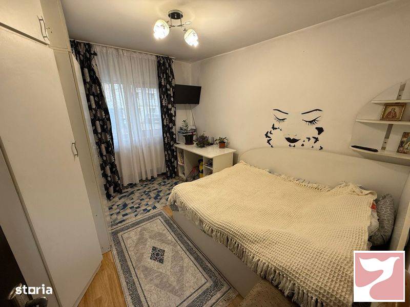 Vanzare apartament  3 CAMERE in Botoşani, 63 mp