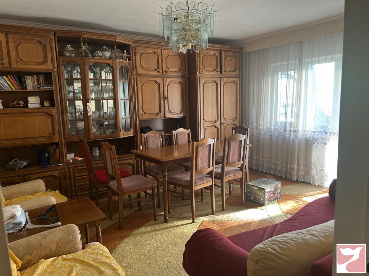 Inchiriere apartament  3 CAMERE in Satu Mare, 67 mp