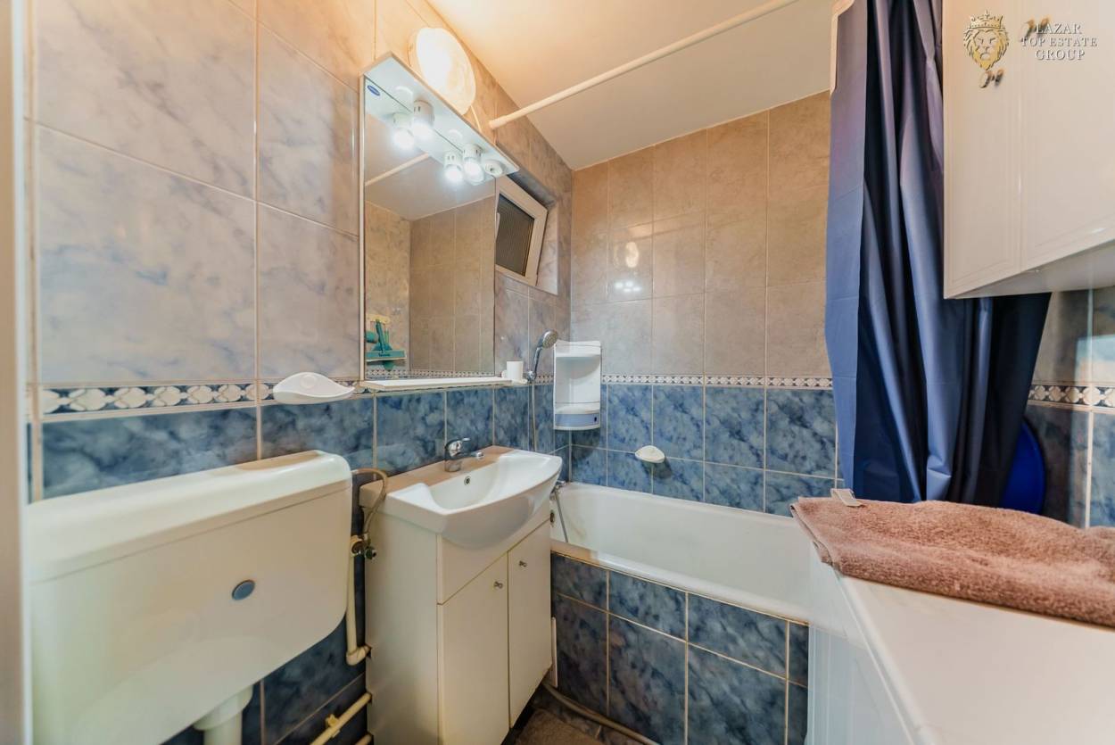 Vanzare apartament  2 CAMERE in Arad, Central, 45 mp