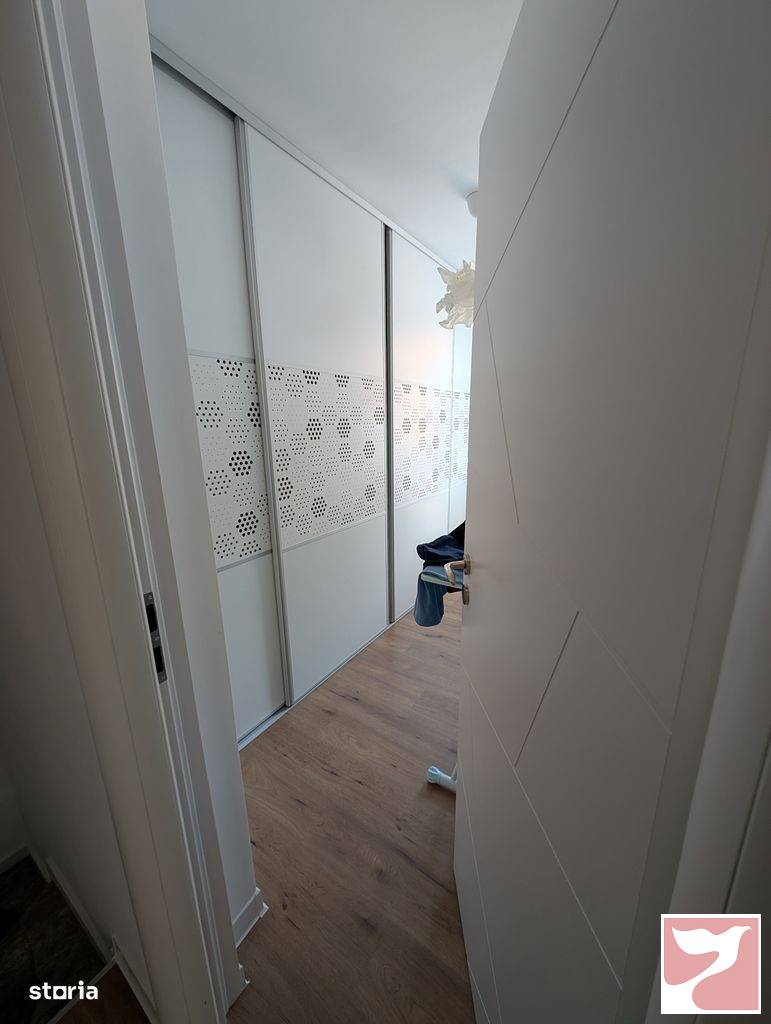 Vanzare casa/vila  4 CAMERE in Sibiu