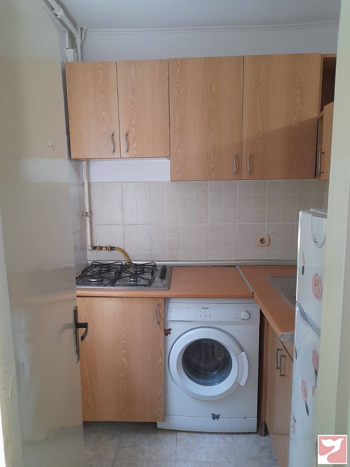 Vanzare apartament  1 CAMERA in Ploieşti, 20 mp