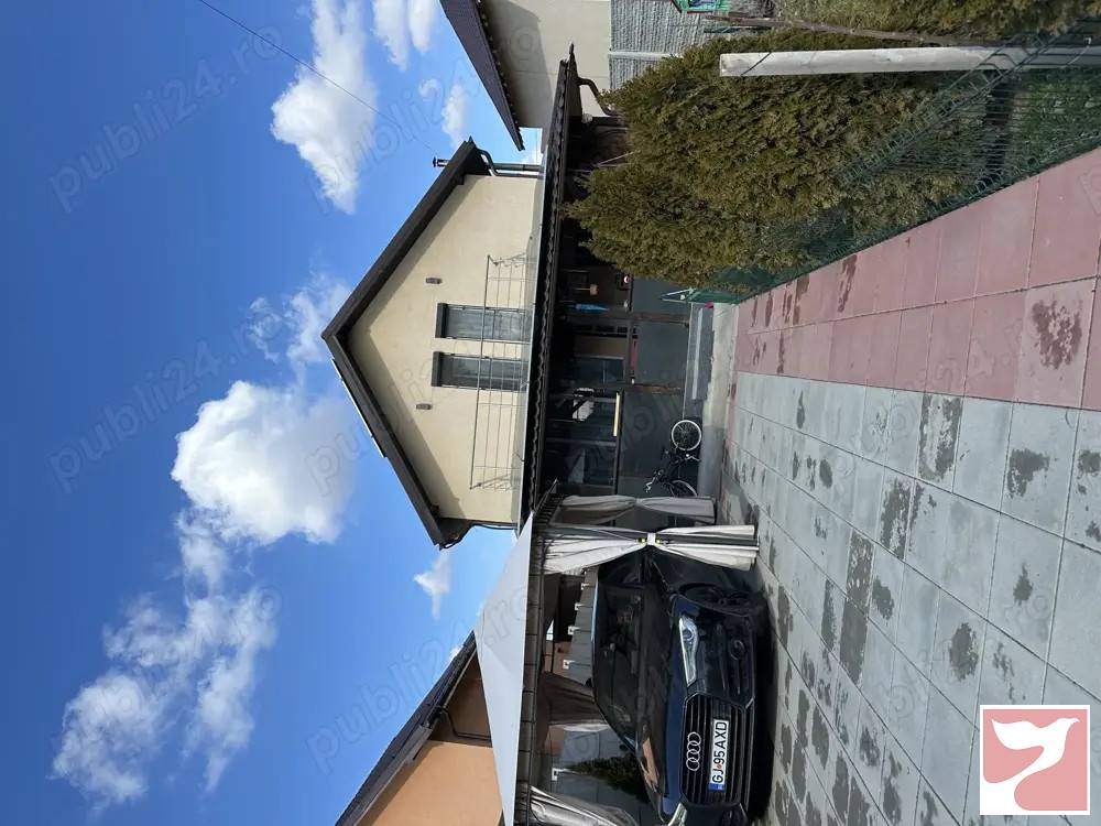 Vanzare casa/vila  4 CAMERE in Craiova, 120 mp