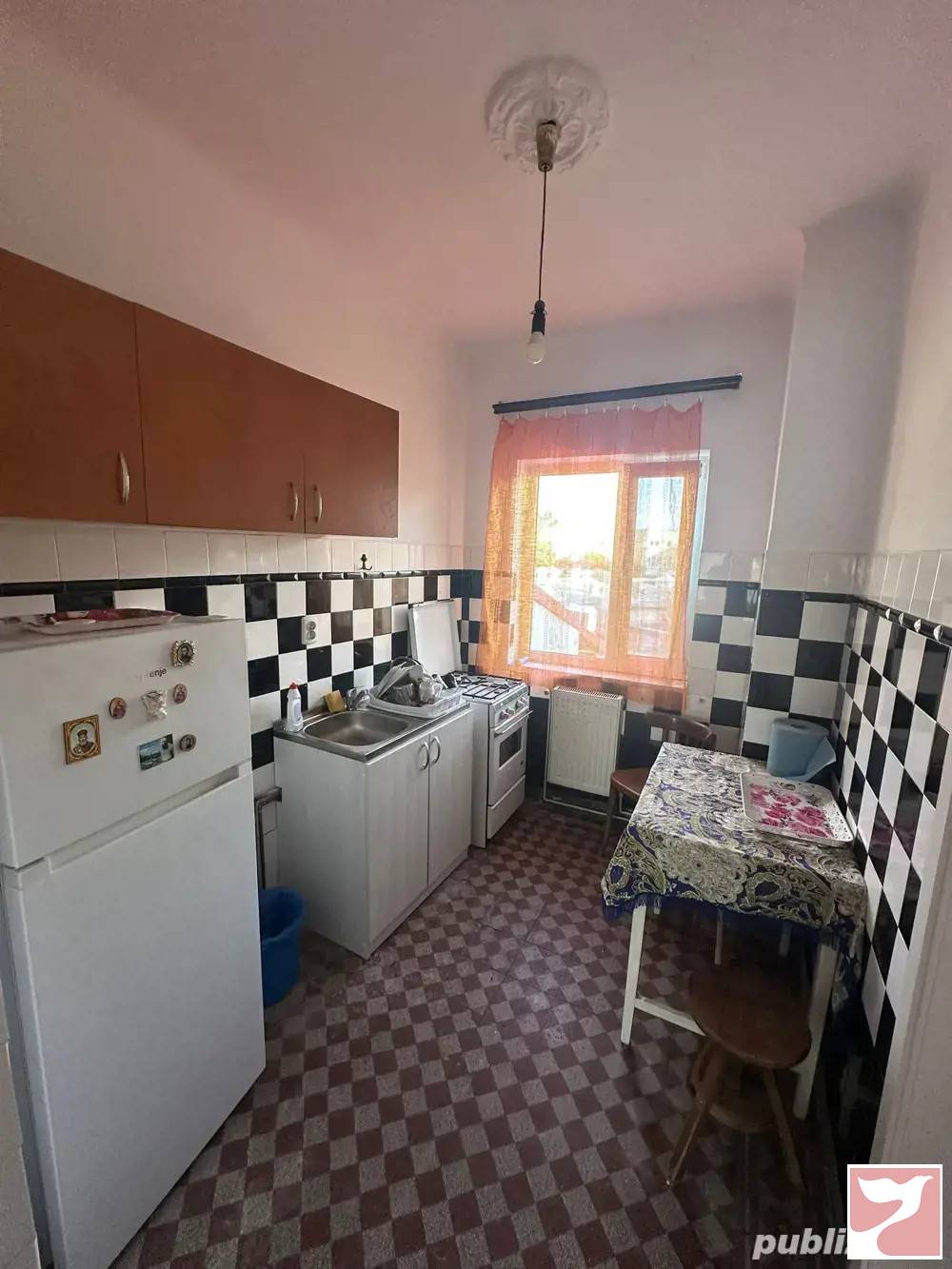 Inchiriere apartament  1 CAMERA in Ploieşti, 40 mp