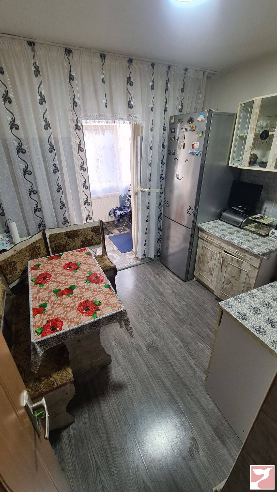 Inchiriere apartament  3 CAMERE in Piteşti, 68 mp