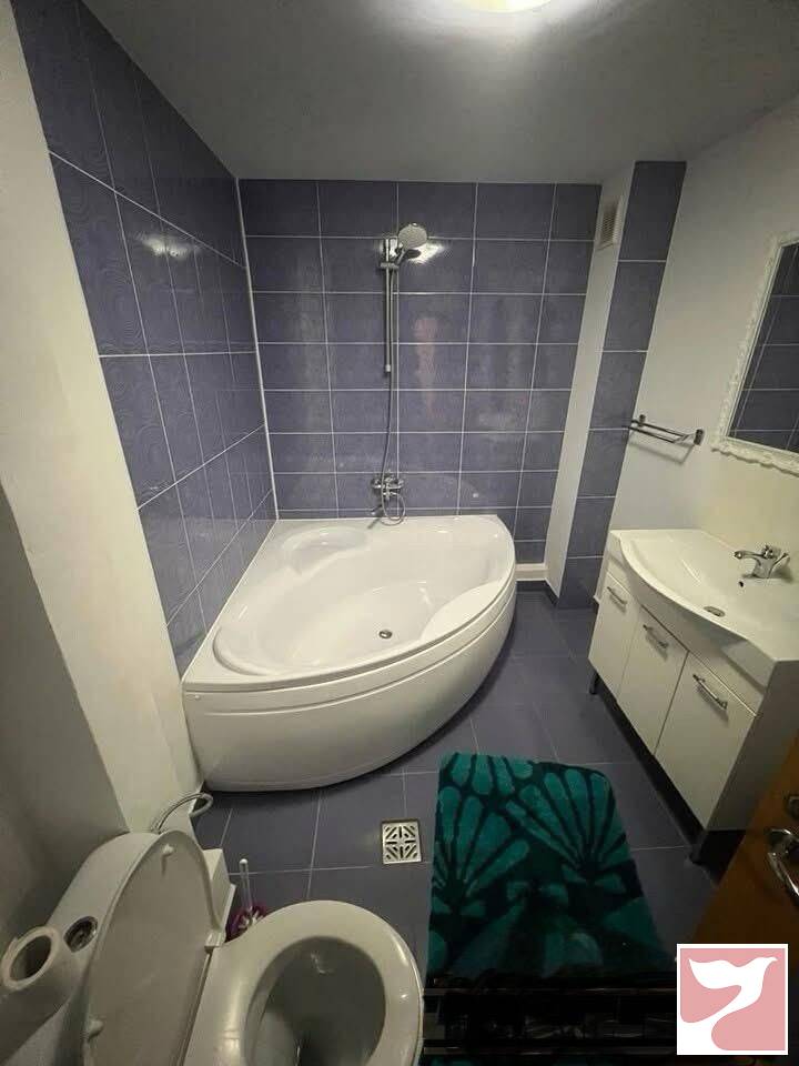 Vanzare apartament  3 CAMERE in Botoşani, 69 mp