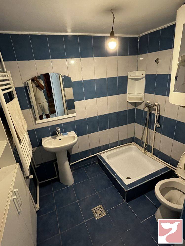 Inchiriere casa/vila  3 CAMERE in Bucuresti, 65 mp