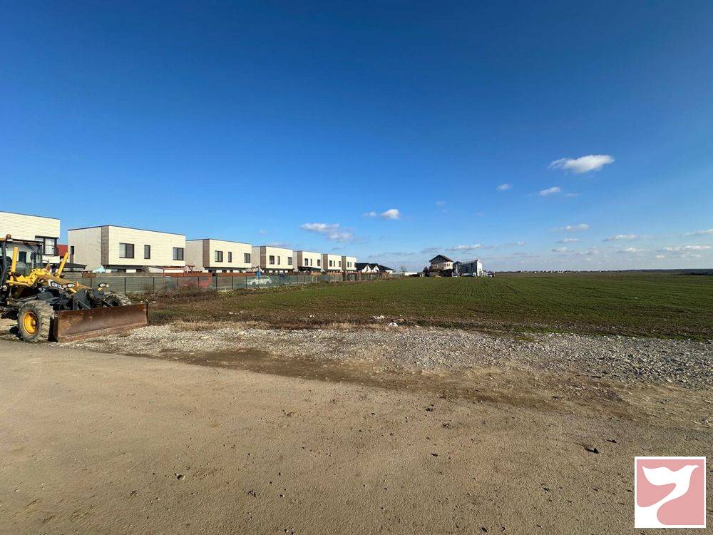 Vanzare teren, in Voluntari, 1100 mp