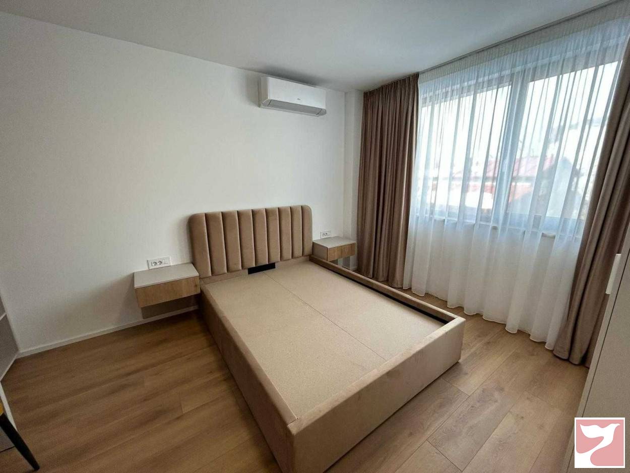 Inchiriere casa/vila  4 CAMERE in Voluntari, 180 mp