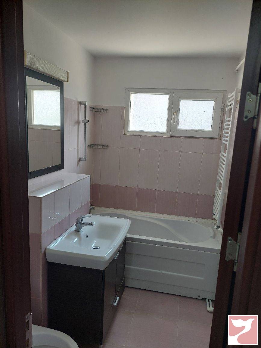 Vanzare apartament  2 CAMERE in Craiova, 47 mp