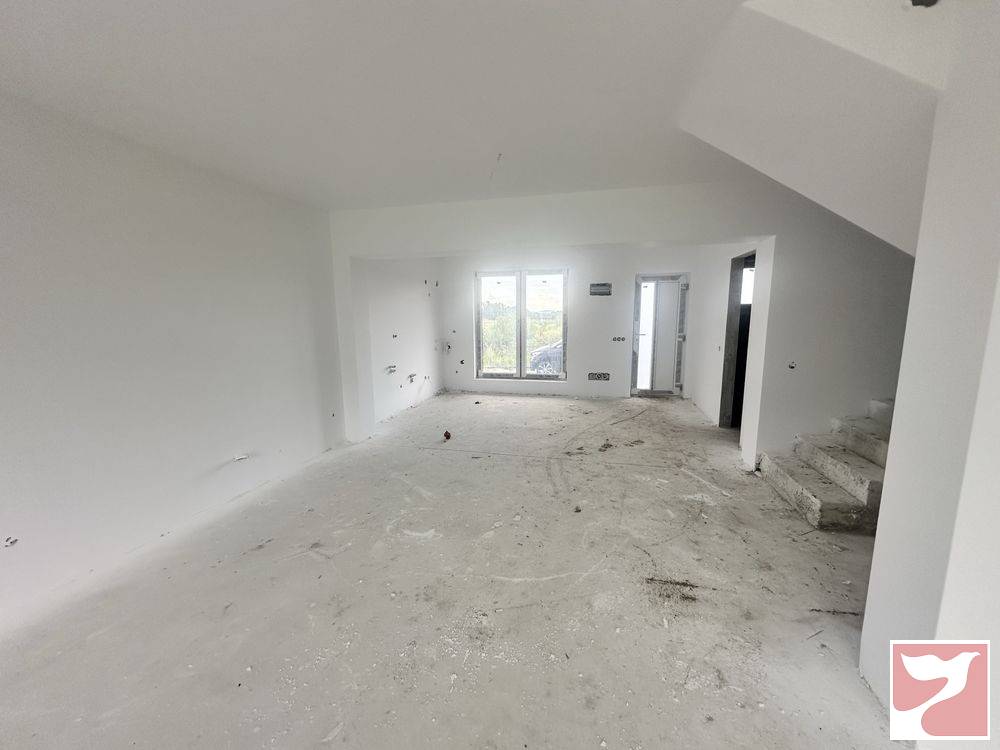 Vanzare casa/vila  4 CAMERE in Sibiu, 130 mp