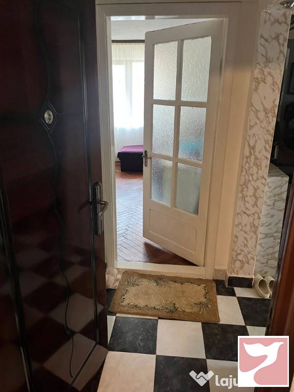 Vanzare apartament  2 CAMERE in Buzău, Micro 5, 40 mp