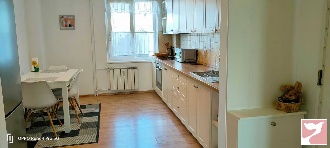 Vanzare apartament  3 CAMERE in Oradea, 98 mp