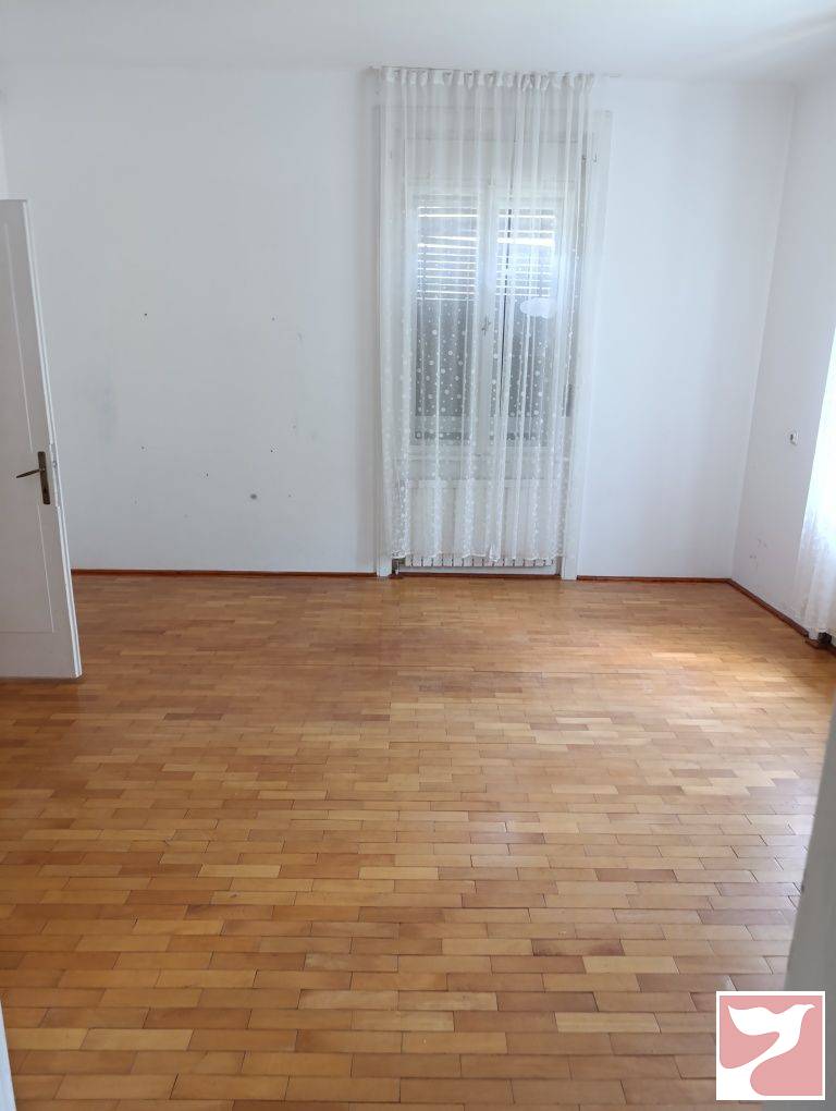 Inchiriere casa/vila  4 CAMERE in Timişoara, 135 mp