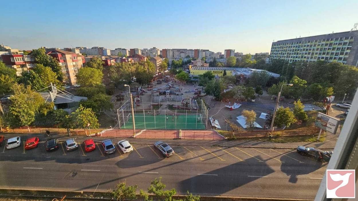 Inchiriere apartament  2 CAMERE in Oradea, 53 mp