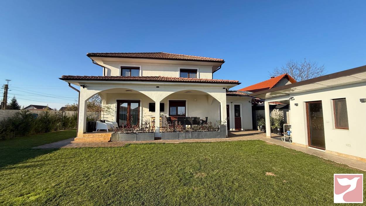 Vanzare casa/vila  4 CAMERE in Timişoara, 255 mp