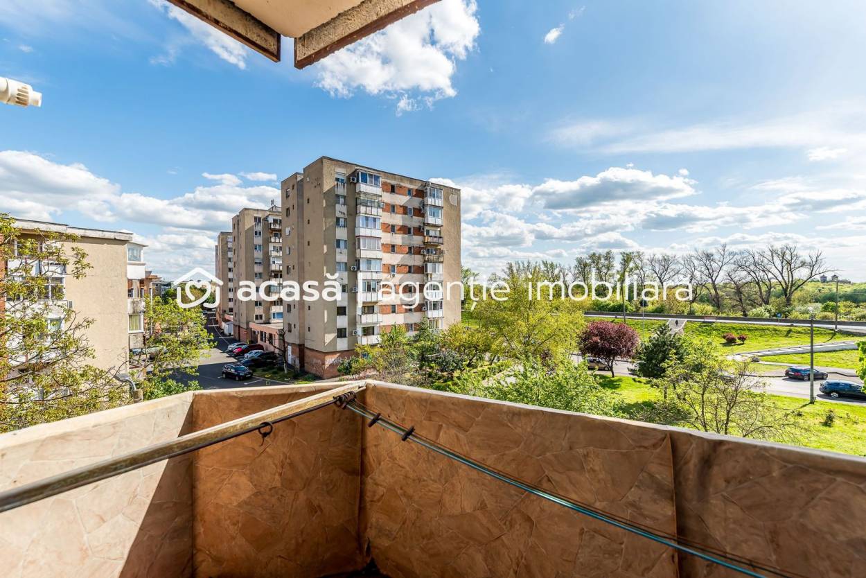 Vanzare apartament  3 CAMERE in Arad, Micalaca, 95 mp