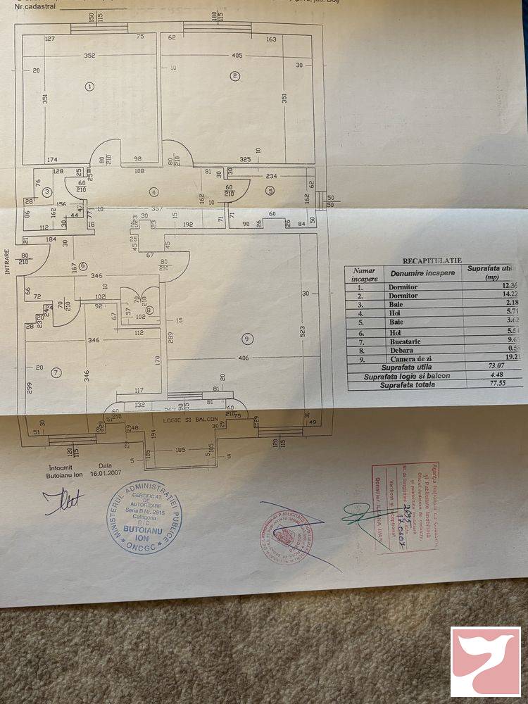 Vanzare apartament  3 CAMERE in Craiova, 77 mp