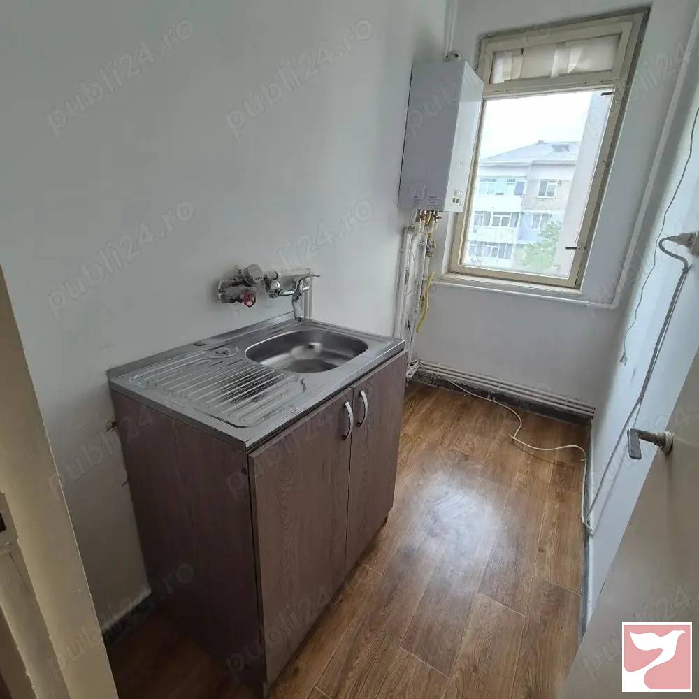 Vanzare apartament  1 CAMERA in Piatra-Neamţ, 25 mp