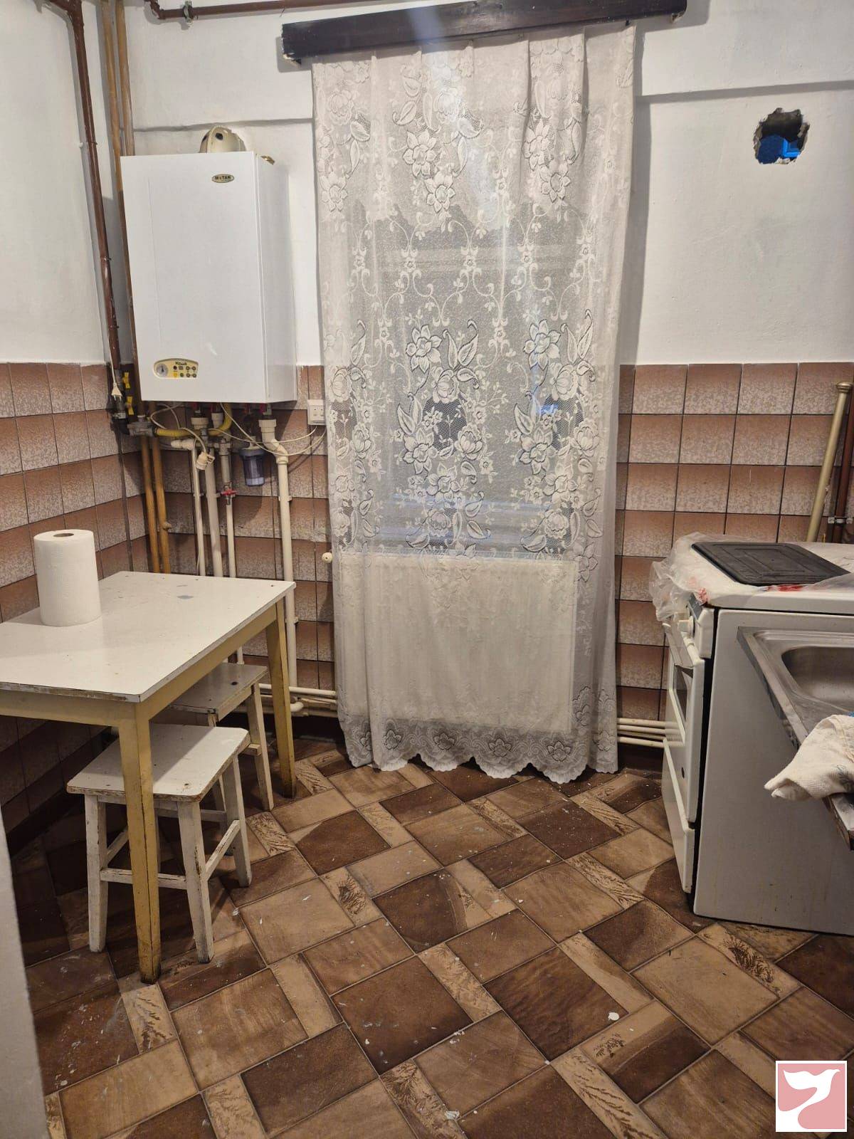 Vanzare apartament  3 CAMERE in Bacău, 68 mp