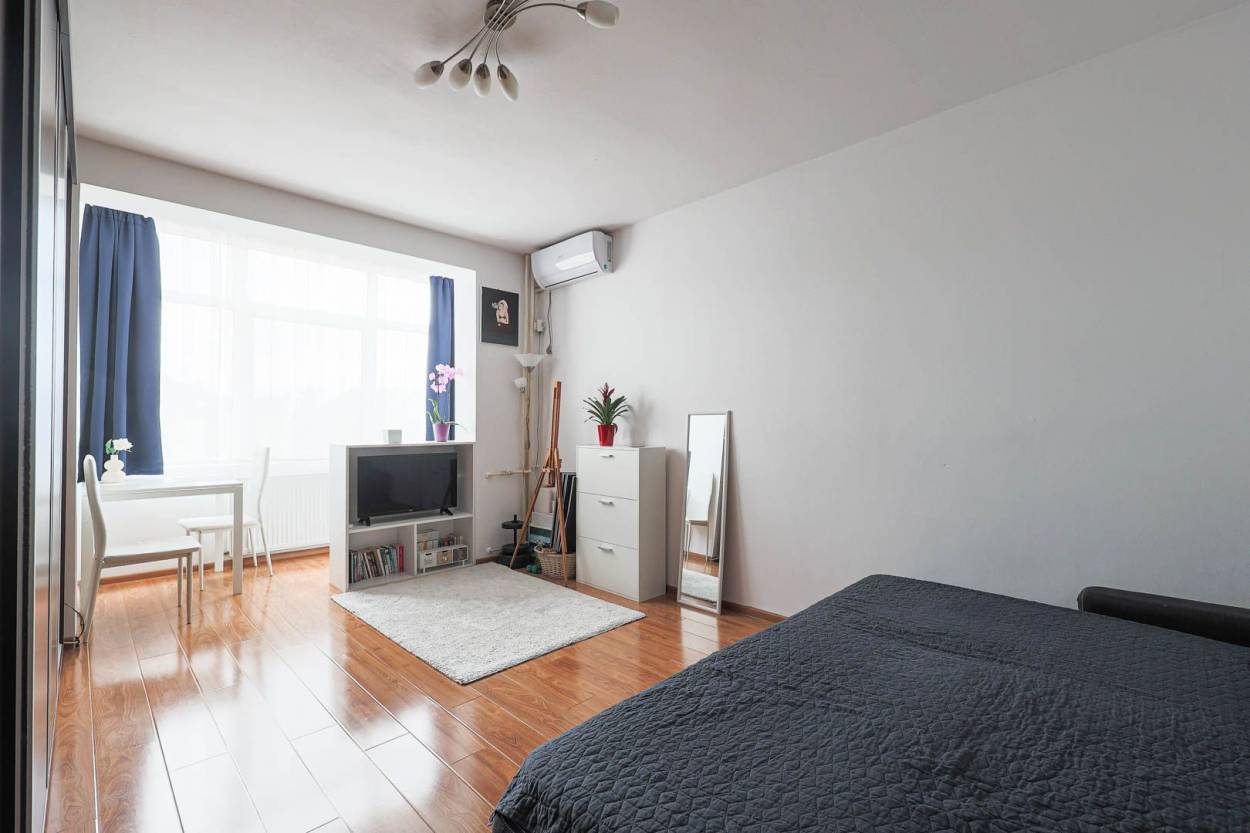 Inchiriere apartament  1 CAMERA in Arad, Central, 30 mp