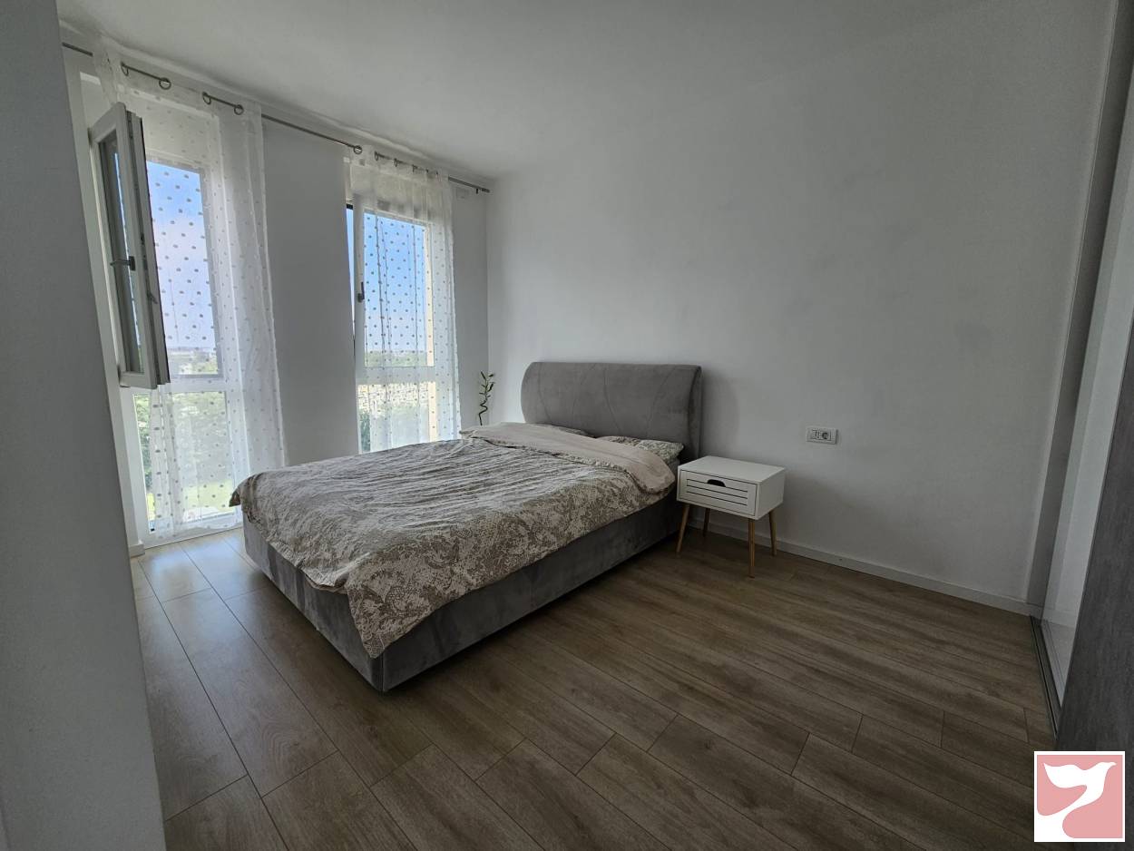 Inchiriere apartament  2 CAMERE in Oradea, 49 mp