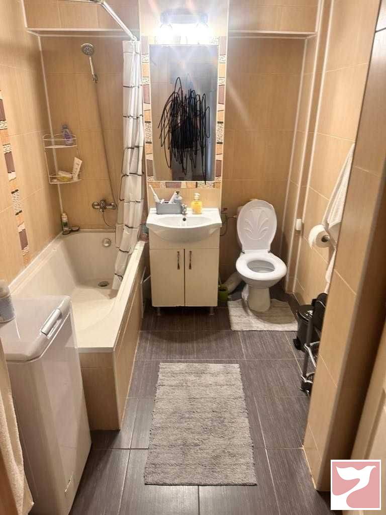 Vanzare apartament  3 CAMERE in Bacău, 71 mp