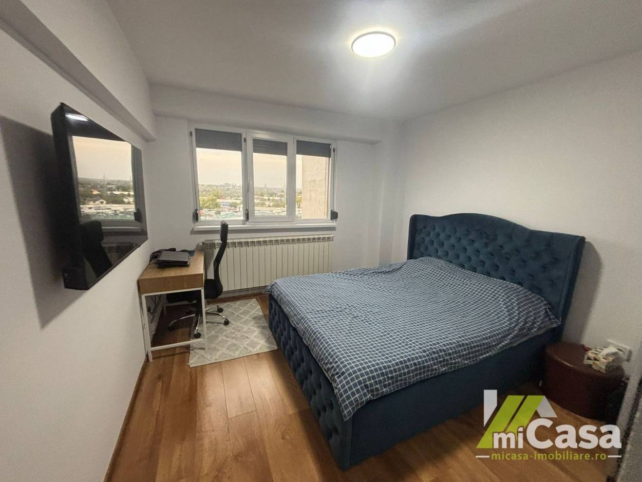 Vanzare apartament  3 CAMERE in Galati, Micro 18, 75 mp