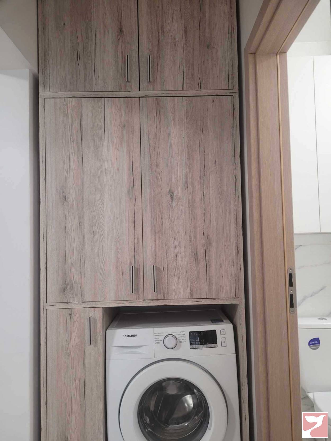 Inchiriere apartament  3 CAMERE in Iaşi, Podul Roș