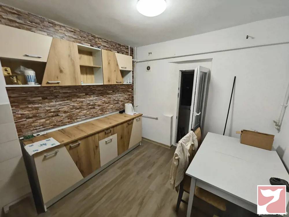 Vanzare apartament  2 CAMERE in Botoşani, 49 mp