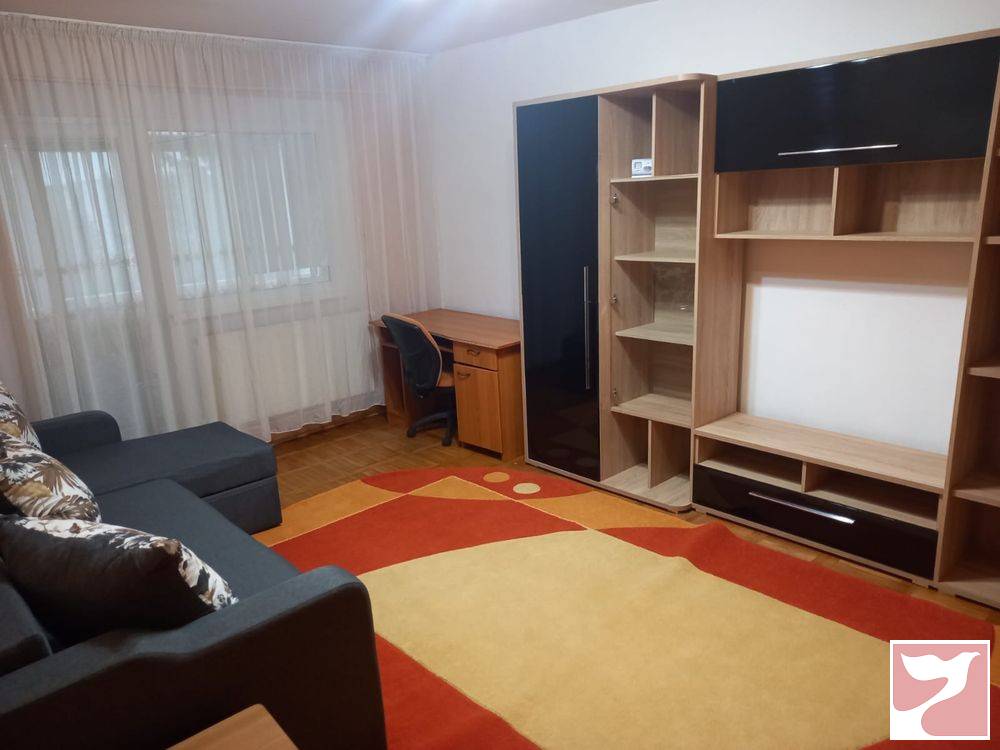 Vanzare apartament  3 CAMERE in Bacău, 70 mp
