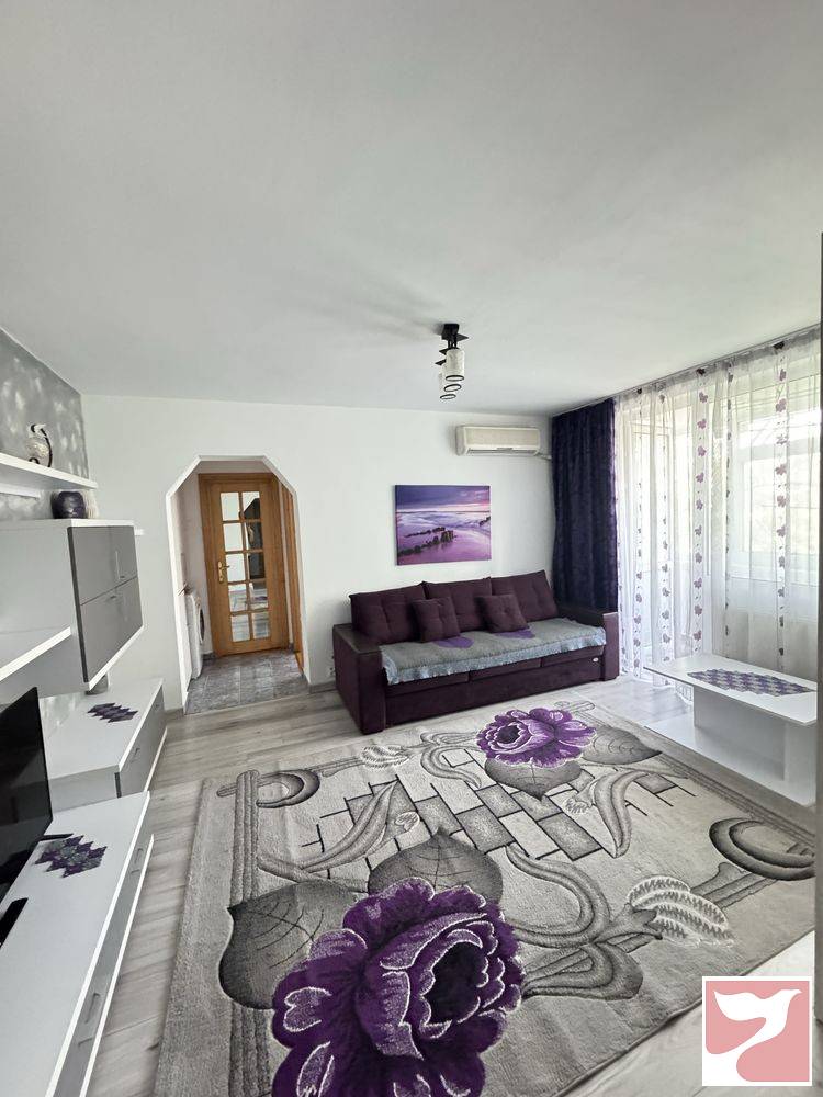 Vanzare apartament  3 CAMERE in Botoşani, 58 mp