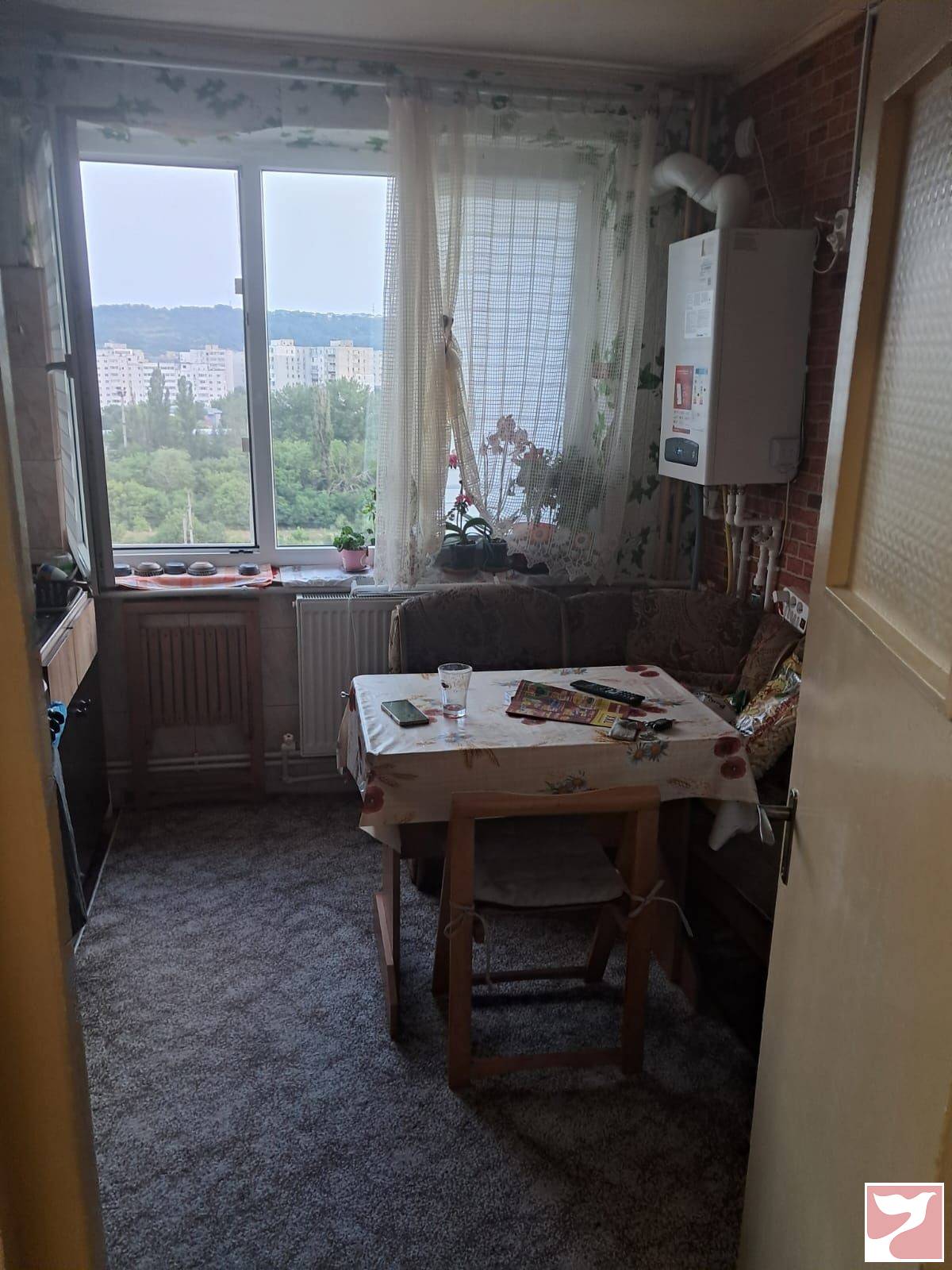 Vanzare apartament  3 CAMERE in Iaşi, 72 mp