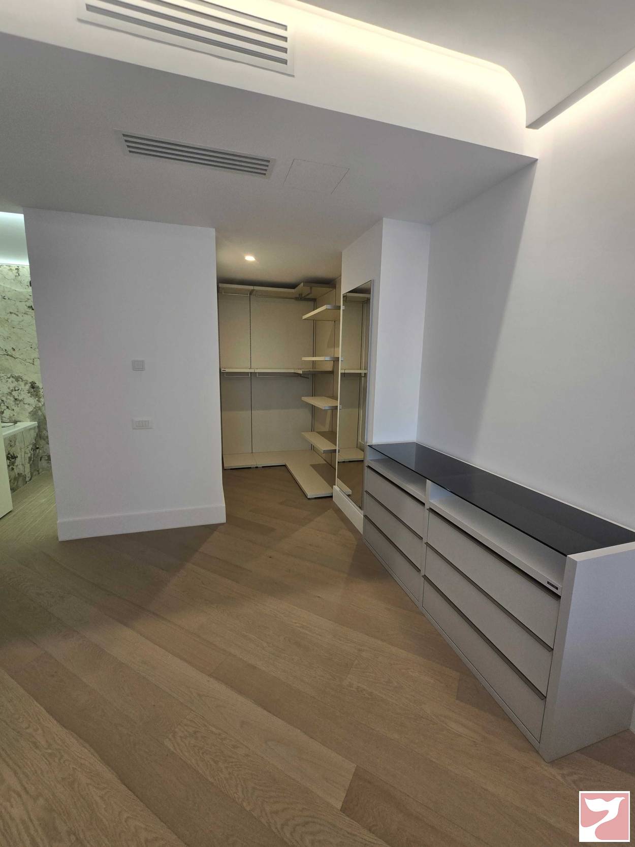 Inchiriere apartament  3 CAMERE in Voluntari, 121 mp