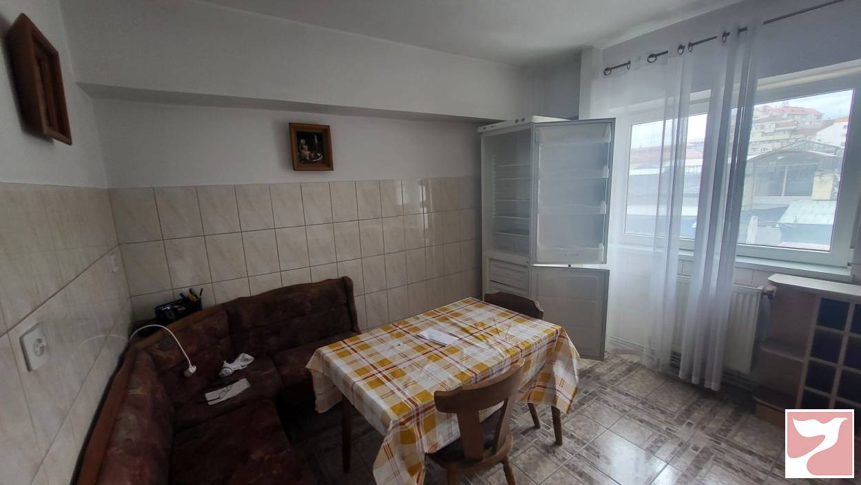 Vanzare apartament  2 CAMERE in Botoşani, 52 mp