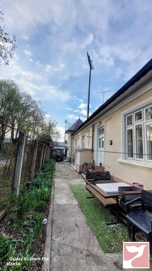 Vanzare casa/vila  4 CAMERE in Iaşi