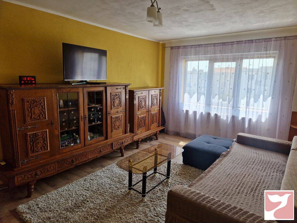 Inchiriere apartament  2 CAMERE in Arad, 73 mp