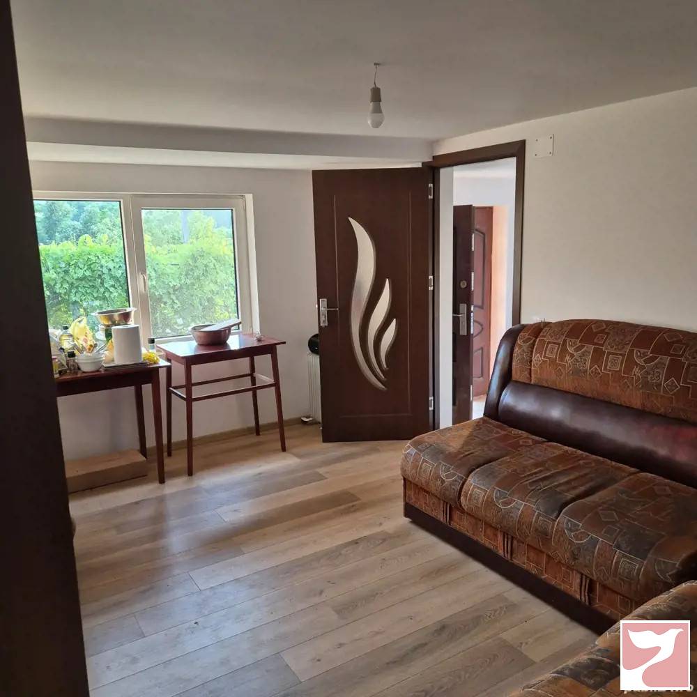 Vanzare casa/vila  3 CAMERE in Suceava, 150 mp