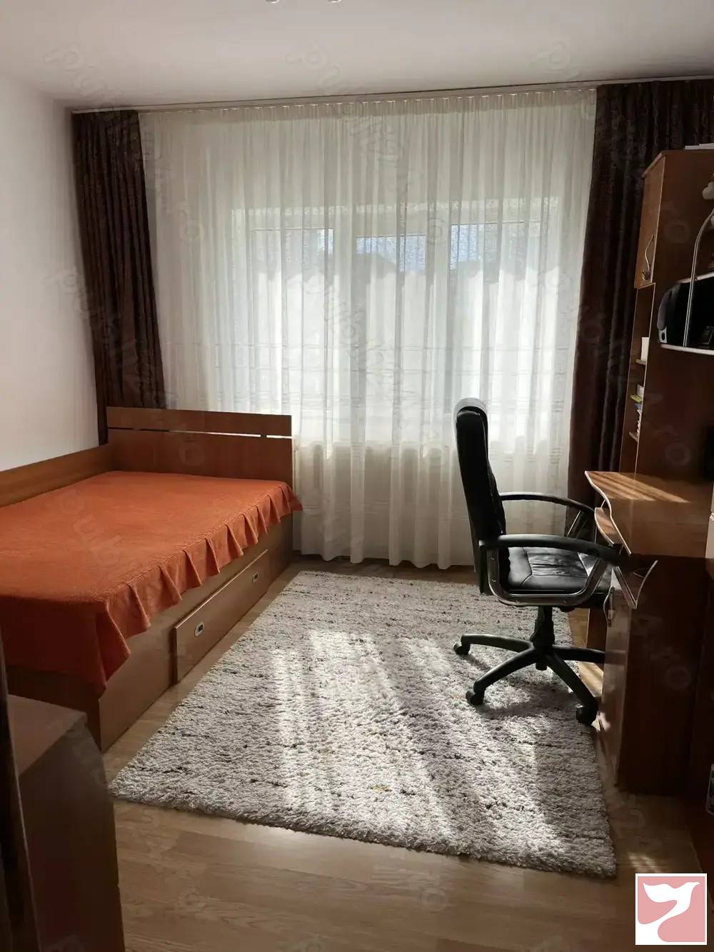 Vanzare apartament  3 CAMERE in Buzău, 76 mp