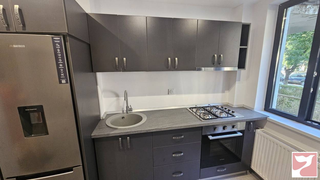 Inchiriere apartament  2 CAMERE in Ploieşti, 50 mp