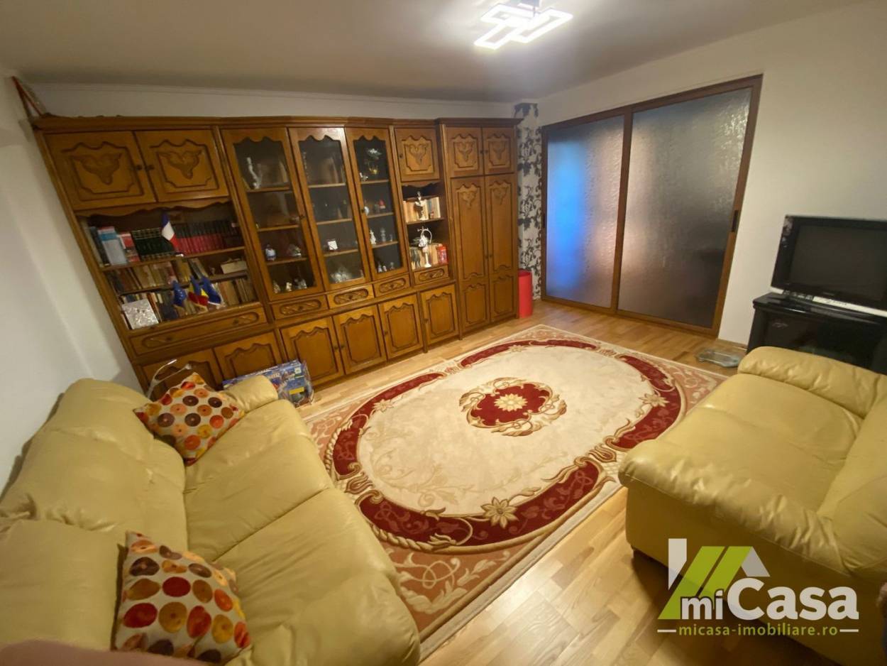 Vanzare apartament  3 CAMERE in Galati, Piata Centrala, 89 mp