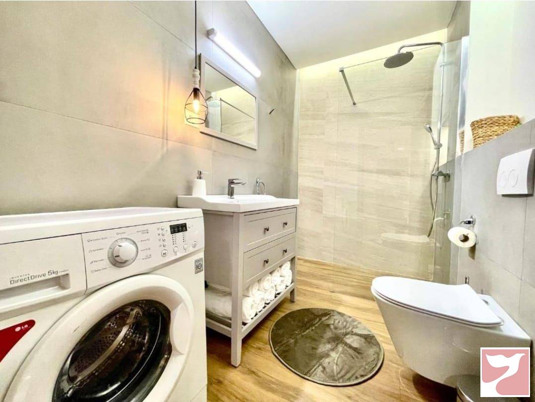 Inchiriere apartament  2 CAMERE in Oradea, 58 mp