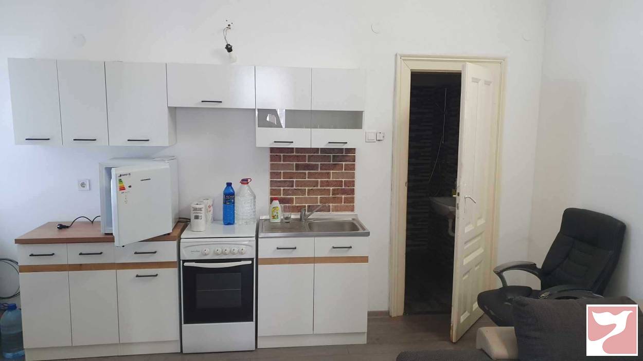 Inchiriere casa/vila  2 CAMERE in Oradea, 60 mp