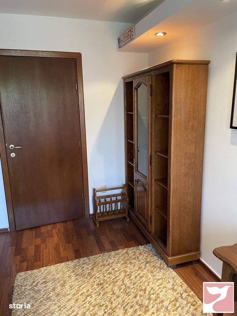 Vanzare apartament  3 CAMERE in Ploieşti, Republicii, 300 mp