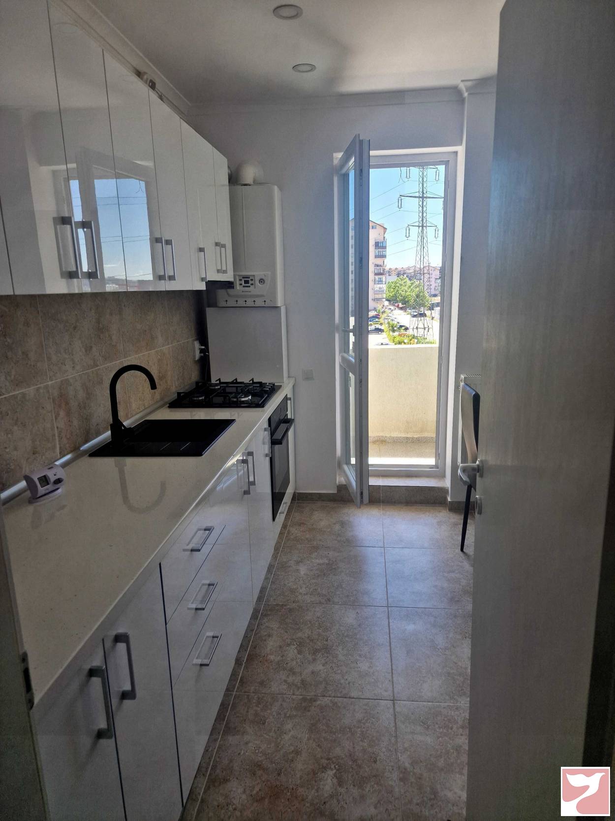 Inchiriere apartament  2 CAMERE in Chiajna, 39 mp