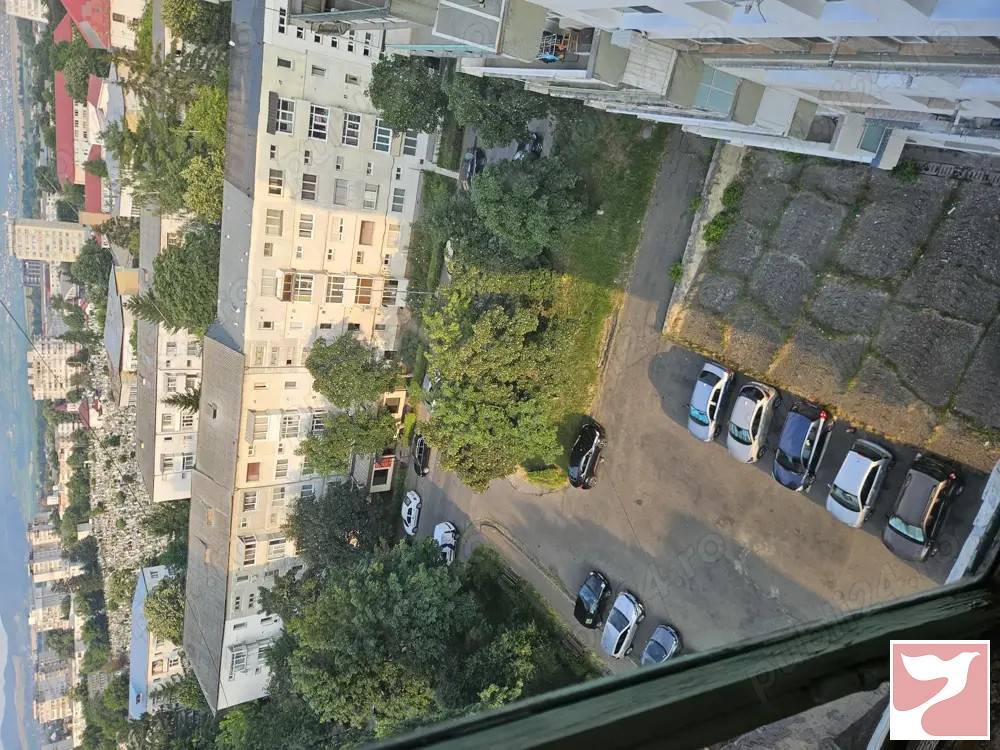 Vanzare apartament  3 CAMERE in Bacău, Cornișa, 65 mp