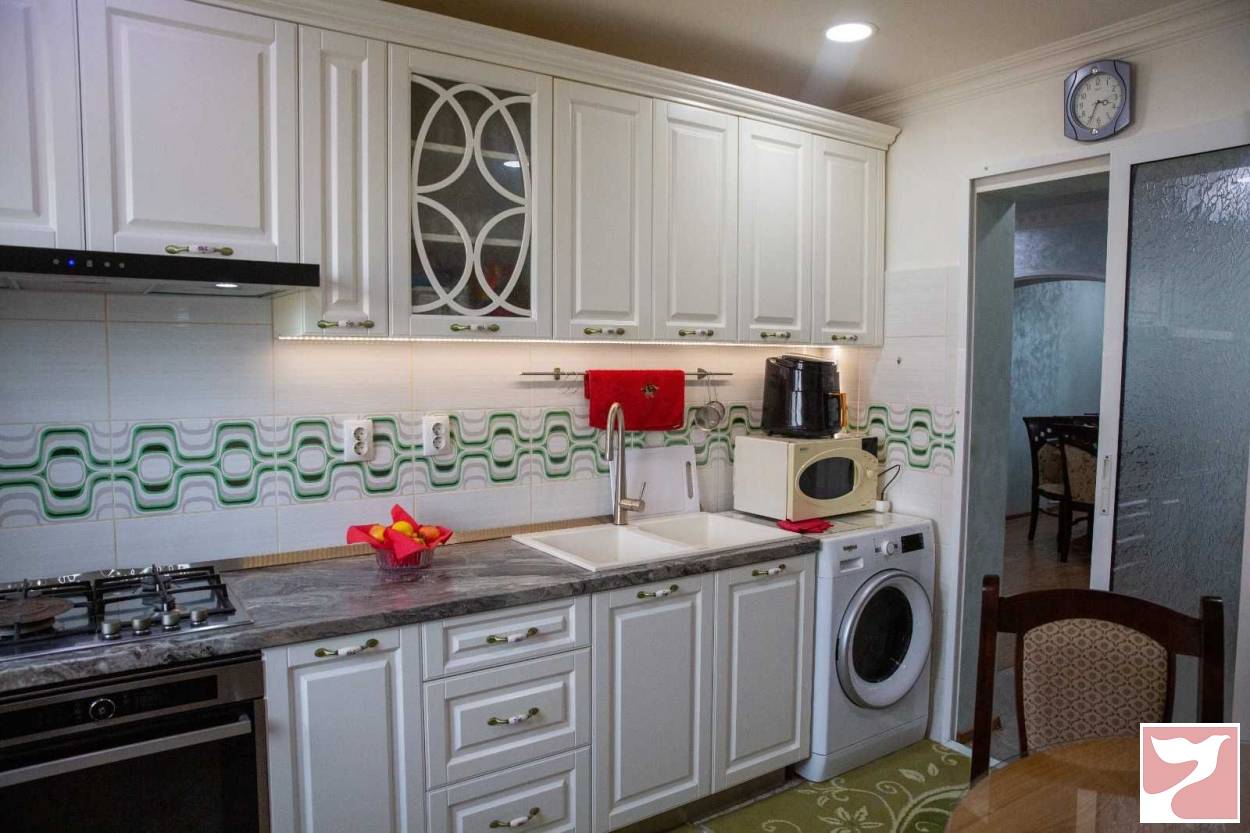 Vanzare apartament  3 CAMERE in Botoşani, 64 mp