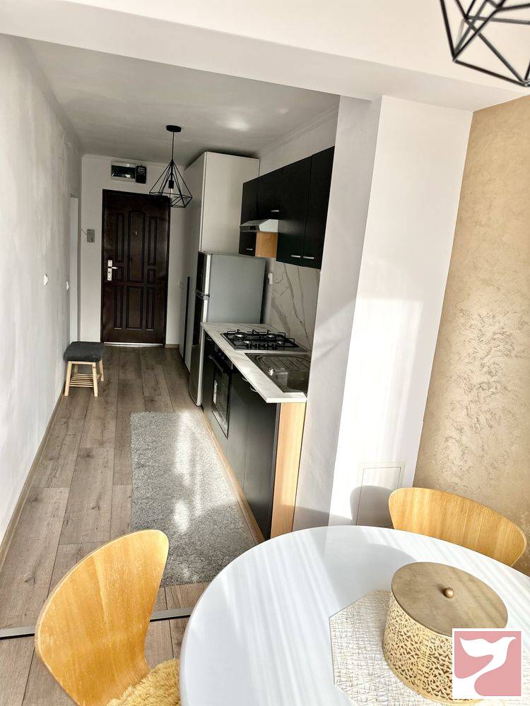 Inchiriere apartament  1 CAMERA in Oradea, 36 mp
