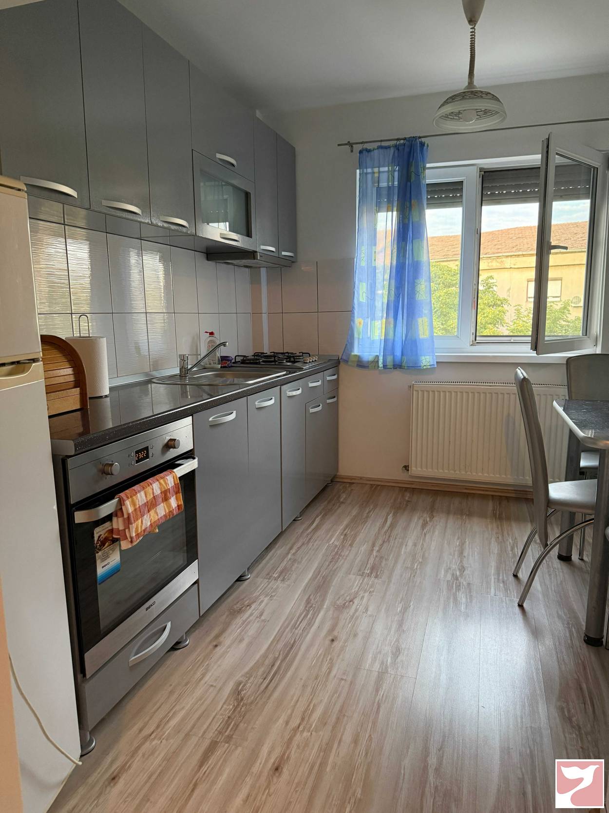 Vanzare apartament  2 CAMERE in Oradea, 49 mp